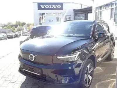 Second-hand Volvo XC40 Plus 169 kW (231 CP) 2023 Negru SUV