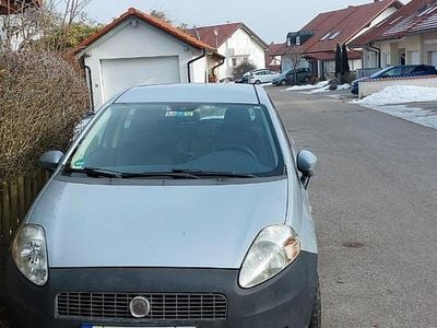Usata Fiat Grande Punto 77 CV (56 kW) 2007 Argento Utilitaria