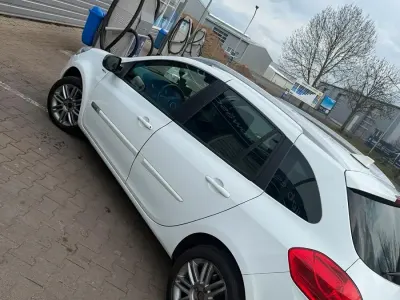 Usata Renault Clio GrandTour 110 CV (80 kW) 2012 Bianco Station wagon