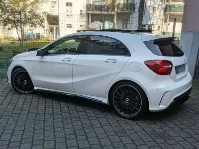 Gebraucht Mercedes A45 AMG AMG 381 PS (280 kW) 2018 Weiß Limousine