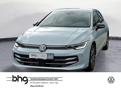 Gebraucht VW Golf VIII Goal 150 PS (110 kW) 2025 Crystal ice blue metallic Limousine