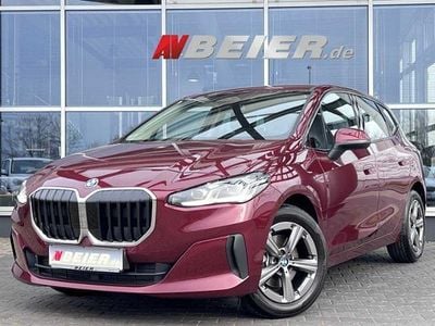 Gebraucht BMW 218 Active Tourer 150 PS (110 kW) 2024 Piemont rot metallic Van / Kleinbus