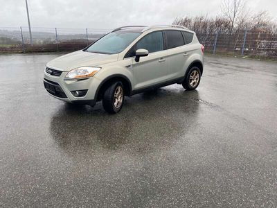 gebraucht Ford Kuga Titanium (CBV). Anhängerkupplung.