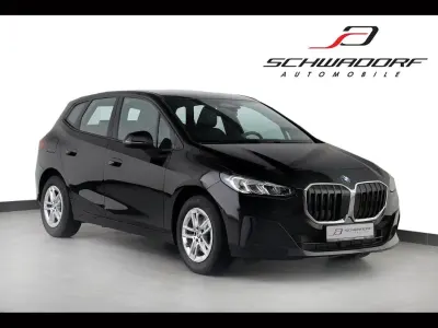 Gebraucht BMW 218 Active Tourer Performance 150 PS (110 kW) 2022 Schwarz Van / Kleinbus