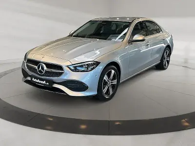 Gebraucht Mercedes C300e Avantgarde 204 PS (150 kW) 2023 Hightechsilber metallic Limousine