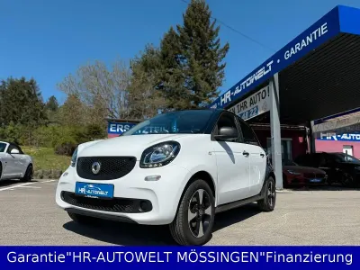 Usata Smart ForFour Basis 71 CV (52 kW) 2017 Bianco Utilitaria