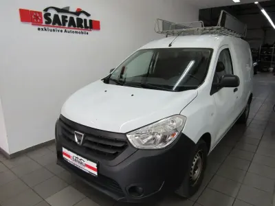 Gebraucht Dacia Dokker 102 PS (75 kW) 2017 Weiß Van / Kleinbus