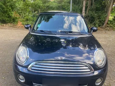 Gebraucht Mini Cooper 95 PS (69 kW) 2009 Schwarz Kleinwagen