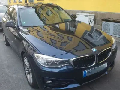Gebraucht BMW 318 Gran Turismo Sport Line 143 PS (105 kW) 2015 Blau Limousine
