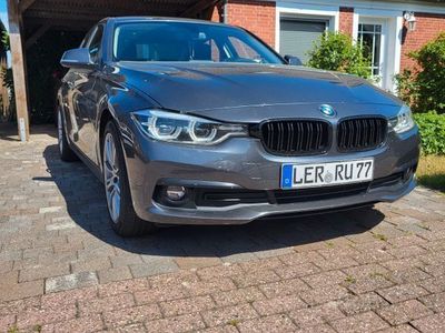 Gebraucht BMW 320 Advantage 190 PS (139 kW) 2017 Silber Limousine