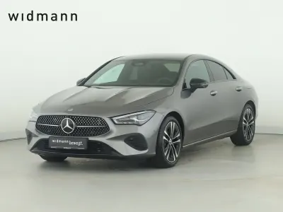 Gebraucht Mercedes CLA200 163 PS (119 kW) 2026 Metalliclack mountaingrau Coupé