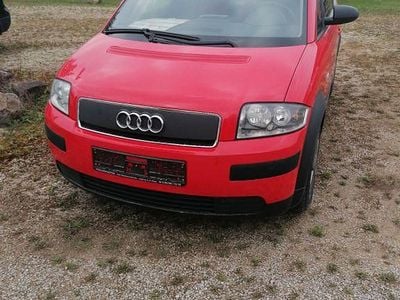 Usata Audi A2 75 CV (55 kW) 2003 Rosso Utilitaria