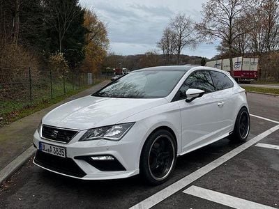 Weiß Gebraucht 2017 Seat Leon SC Kleinwagen | 11.500 € (Superpreis)