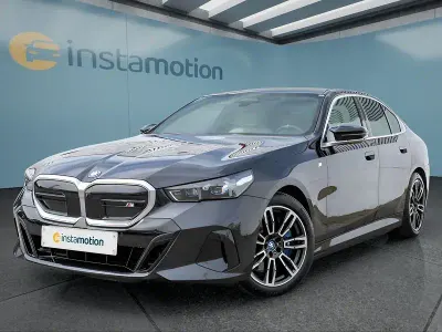 Gebraucht BMW i5 442 kW (601 PS) 2023 Schwarz Limousine