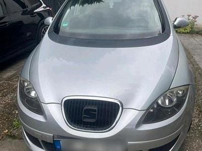 Silber Gebraucht 2006 Seat Altea Van / Kleinbus | 700 €