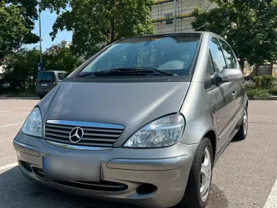 Gebraucht Mercedes A160 Avantgarde 102 PS (75 kW) 2004 Silber Limousine