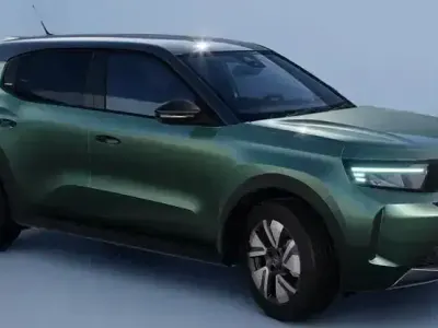 Nuova Opel Frontera 146 CV (107 kW) 2025 Verde SUV