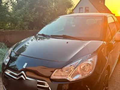 Gebraucht Citroën DS3 150 PS (110 kW) 2013 Schwarz Limousine