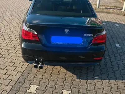 Gebraucht BMW 520 170 PS (125 kW) 2001 Schwarz Limousine