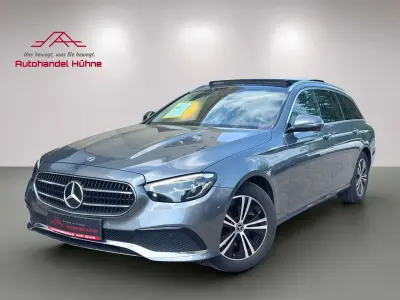 Używany Mercedes E200 197 KM (144 kW) 2022 Szary Sedan/Limuzyna