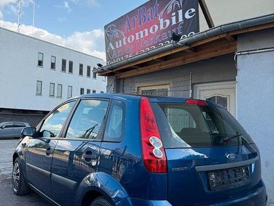 Gebraucht Ford Fiesta 80 PS (58 kW) 2007 Blau Kleinwagen