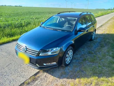 Gebraucht VW Passat Trendline 122 PS (89 kW) 2011 Blau Kombi