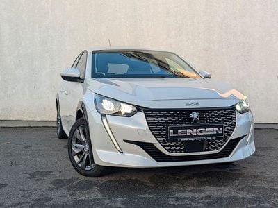 Gebraucht Peugeot 208 Allure 100 kW (136 PS) 2022 Weiß Kleinwagen