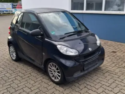 Gebraucht Smart ForTwo Coupé 61 PS (44 kW) 2012 Schwarz Coupé