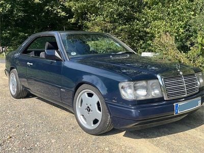 Gebraucht Mercedes 230 136 PS (100 kW) 1988 Coupé