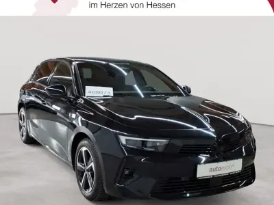 Używany Opel Astra 131 KM (96 kW) 2024 Czarny Hatchback
