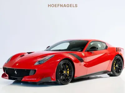 Usata Ferrari F12 780 CV (573 kW) 2017 Rosso Coupé