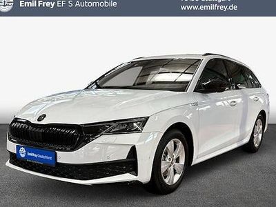 Weiss Gebraucht 2024 Skoda Octavia SportLine Kombi | 32.990 €