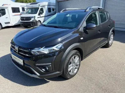 Gebraucht Dacia Sandero Comfort 91 PS (66 kW) 2022 Schwarz Limousine