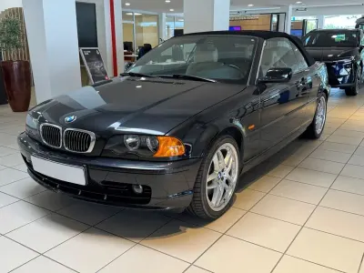 Gebraucht BMW 323 Cabriolet Sport Line 170 PS (125 kW) 2000 Schwarz Cabrio