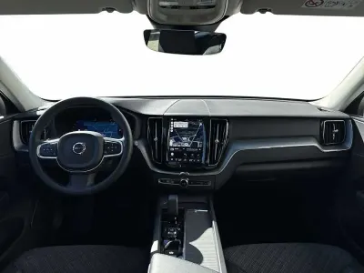 Gebraucht Volvo XC60 145 PS (106 kW) 2024 SUV
