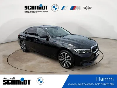 Gebraucht BMW 320 Sport Line 184 PS (135 kW) 2023 Schwarz Limousine