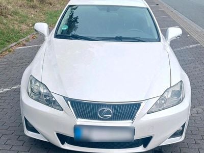 Gebraucht Lexus IS200d 150 PS (110 kW) 2011 Weiß Limousine