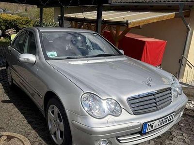Gebraucht Mercedes C220 Classic 150 PS (110 kW) 2005 Silber Limousine
