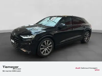 Używany Audi Q8 Ambiente 286 KM (210 kW) 2023 Czarny SUV