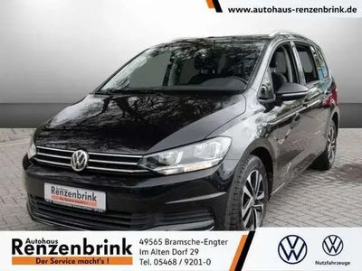 Schwarz (deep black perleffekt) Gebraucht 2019 VW Touran IQ Drive Van / Kleinbus | 27.790 € (Fairer Preis)
