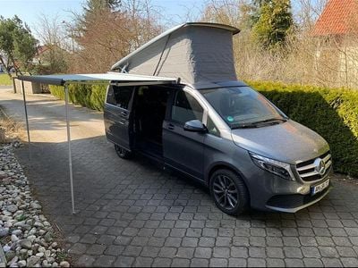 Grau Gebraucht 2021 Mercedes V300 Marco Polo Van / Kleinbus | 58.900 € (Guter Preis)