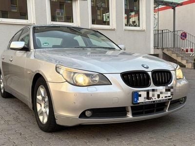 BMW 523
