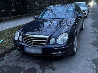 Gebraucht Mercedes E350 Avantgarde 272 PS (200 kW) 2006 Blau Limousine