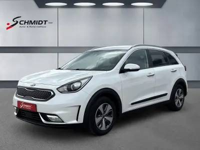 Gebraucht Kia Niro Vision 105 PS (77 kW) 2017 Weiss SUV