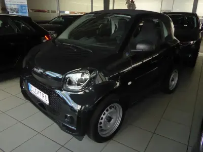 Gebraucht Smart ForTwo Electric Drive 60 kW (82 PS) 2022 Schwarz