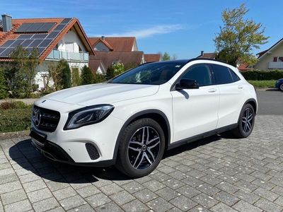 Mercedes GLA200