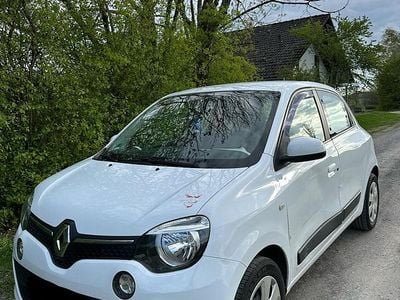Second-hand Renault Twingo Life 71 CP (52 kW) 2016 Alb Hatchback