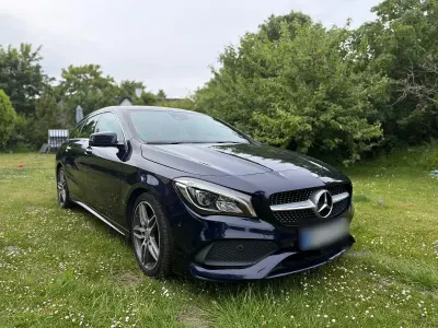 Gebraucht Mercedes CLA200 Business 156 PS (114 kW) 2017 Blau Kombi