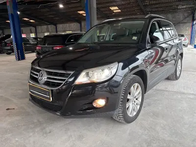 Gebraucht VW Tiguan Sportline 140 PS (102 kW) 2008 Schwarz SUV