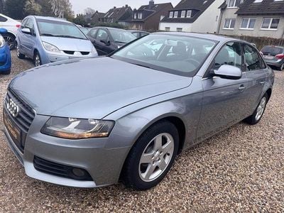 Begagnad Audi A4 Attraction 120 HK (88 kW) 2010 Grå Sedan